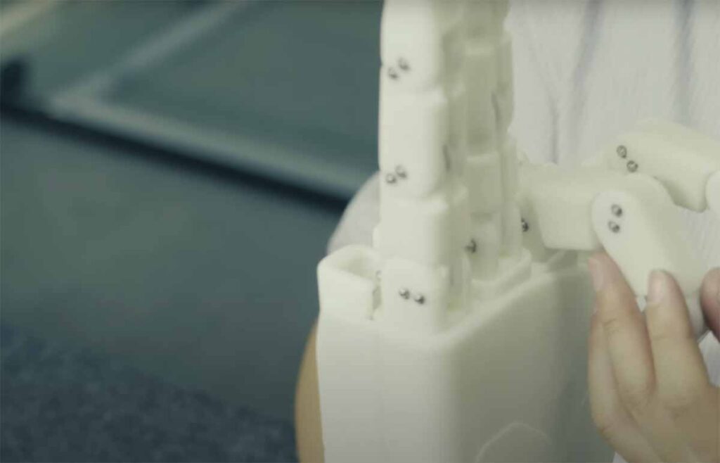 5_Build A Robotic Hand