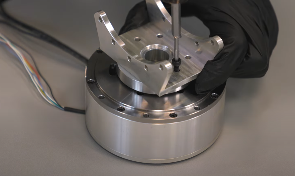 Make a Robot Dog! A Special Day with Students from Kyungnam University 12 Robot-Dog-Leg-Actuator