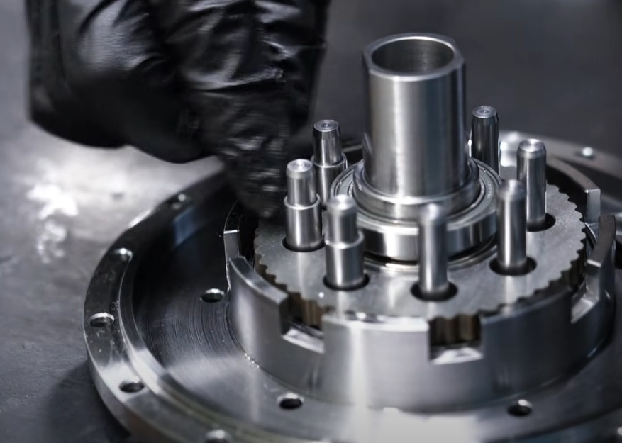 Make a Robot Dog! A Special Day with Students from Kyungnam University 5 Eccentric-Shaft-Bearing-Assembly